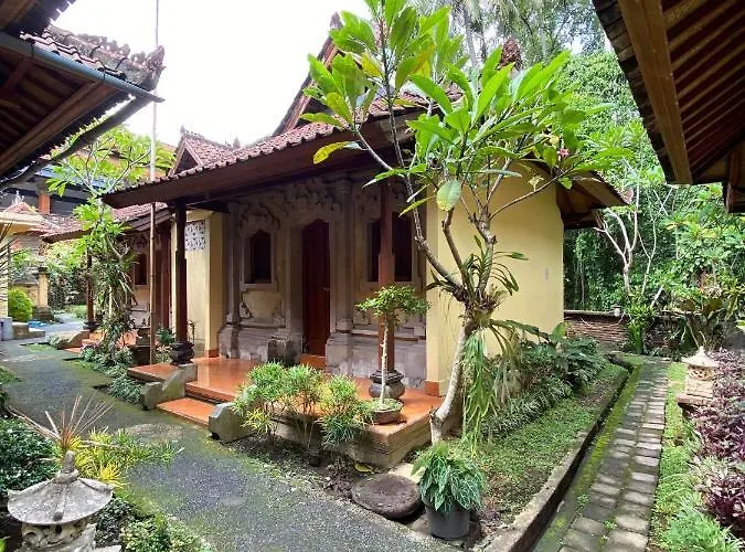 Gasthuis Puri Bebengan 3*