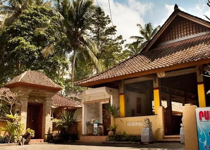 Puri Bebengan Casa de hóspedes 3*